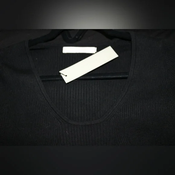 NWT- One Grey Day Fica Bodysuit in Black- Size Large - Picture 6 of 9